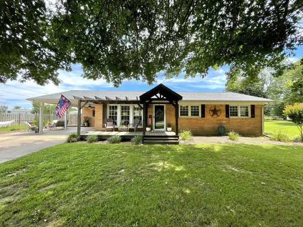 30 Old Jackson Hwy, Leoma, TN 38468