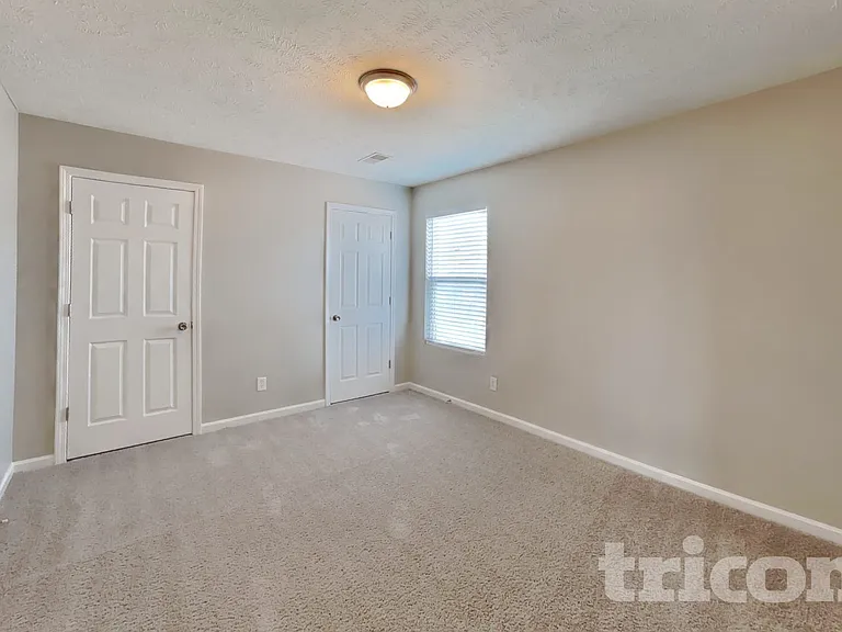 5004 Millpond Ct — Photo 11