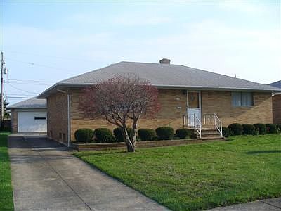 1st image of 253 E Meadowlawn Blvd