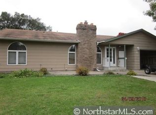 421 Ashland St N, Cambridge, MN 55008