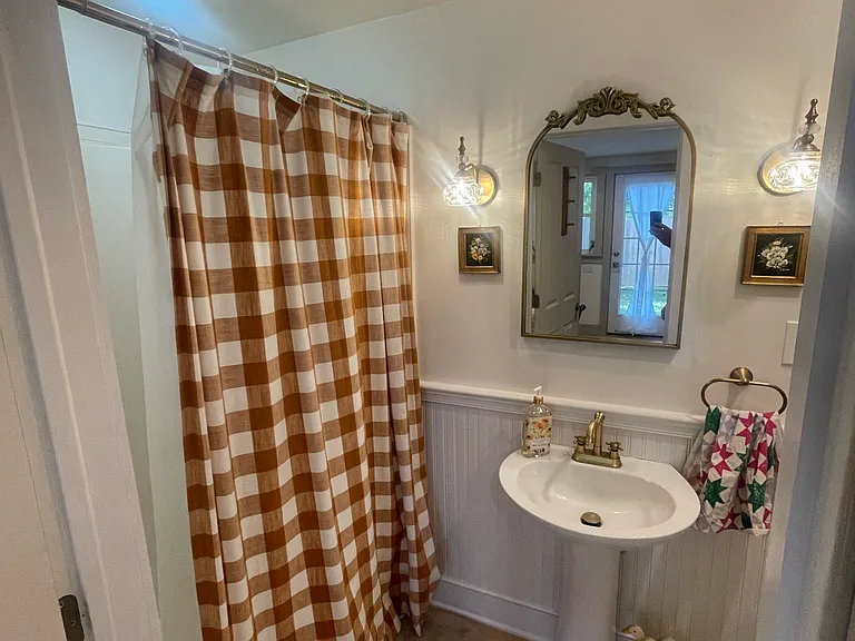 128 S Caln Rd — Photo 10
