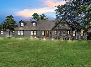 4041 S Birmingham Ave, Tulsa, OK 74105