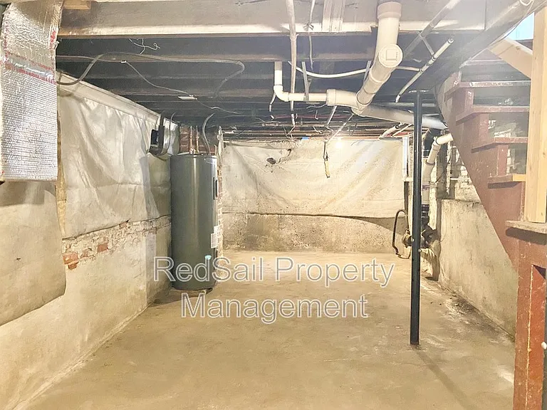 1708 Canton Ave — Photo 11