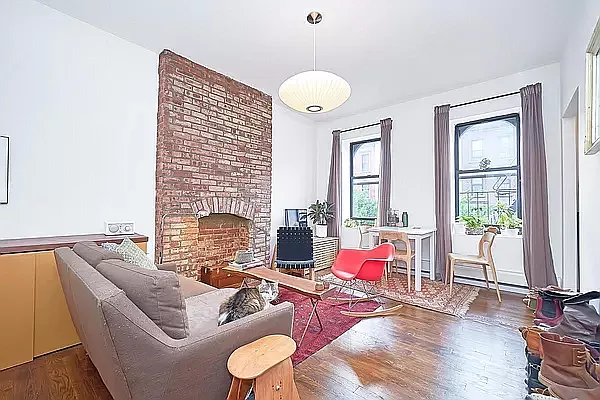 504 Manhattan Ave #3F — Photo 1
