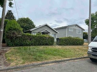 1065 7th Ave, Longview, WA 98632