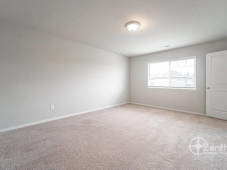 2608 S White Salmon Dr — Photo 26