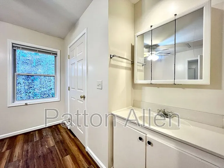 109 Citadel Dr #210 — Photo 8