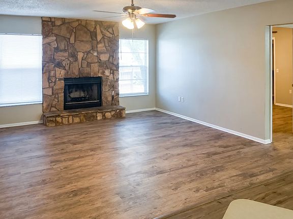 2nd image of 4845 Montevista Dr