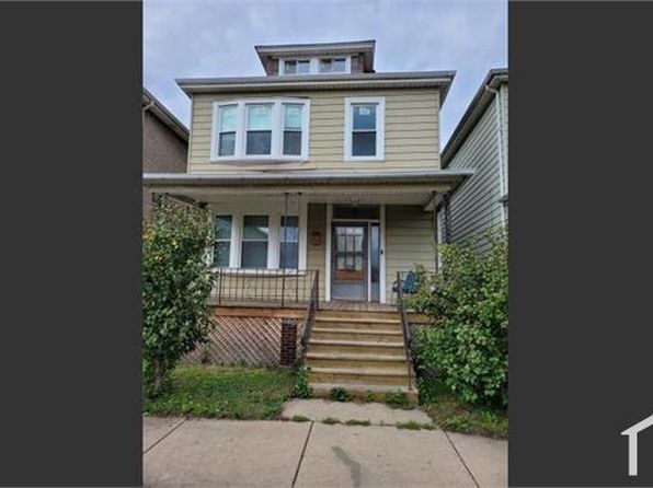 8406 S Brandon Ave #2