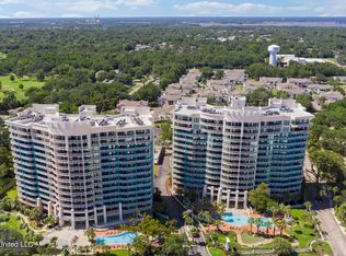 2228 Beach Dr APT 707, Gulfport, MS 39507