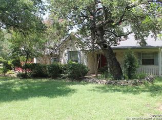 10585 Parrigin Rd, Helotes, TX 78023