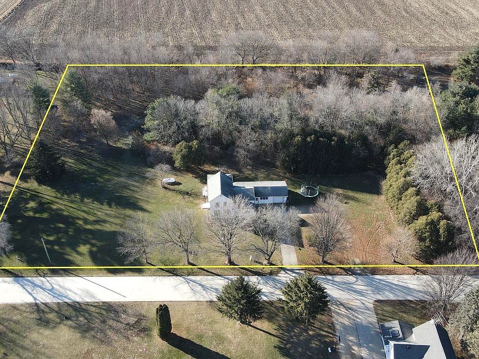 407 N Lincoln St, Lawler, IA 52154 Zillow
