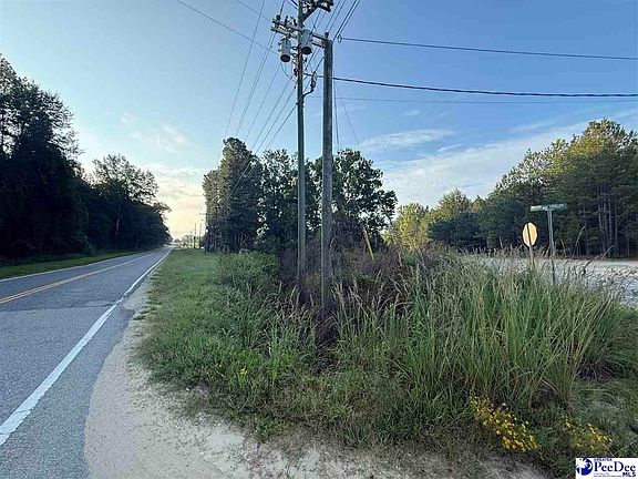 3rd image of 3 Hunts Mill Rd