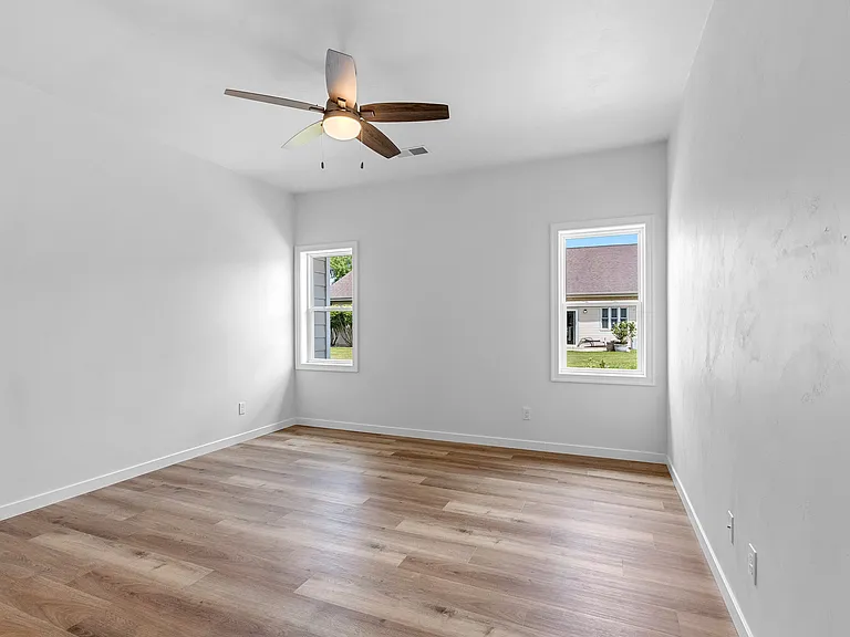 2716 Saffron Pl — Photo 12