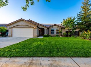 15640 Wooten Ct, Kerman, CA 93630