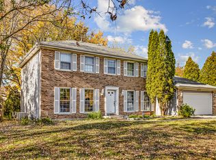 3250 Drew St, Downers Grove, IL 60515