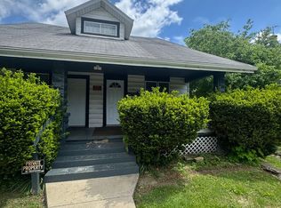 1718 S Elm St, Muncie, IN 47302