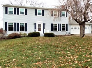 15 Elmwood Dr, Apalachin, NY 13732
