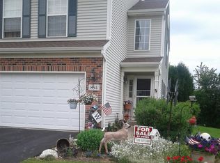 854 Duvall Dr, Woodstock, IL 60098