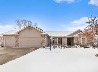 58139 Prairie Ridge Rd, Goshen, IN 46528