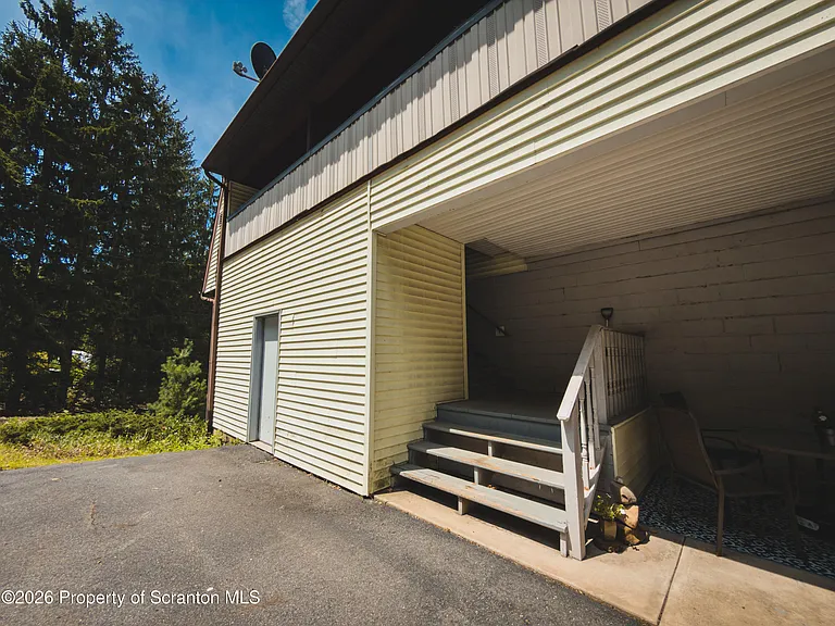 526 Langans Rd #A — Photo 6