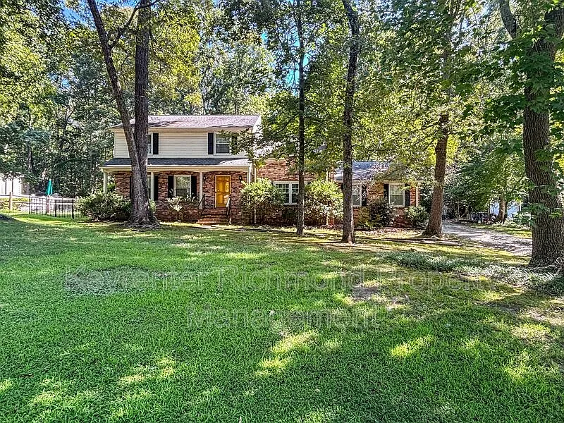4 bed, 2.5 bath, 2132 sqft, $2,900 — Photo 2
