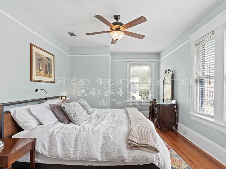 2623 Forbes St — Photo 23