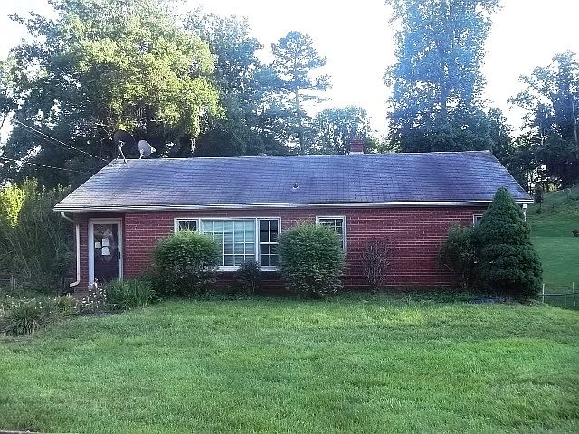 1st image of 127 Forest Ln