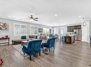 10325 Monarch Dr, Bakersfield, CA 93306