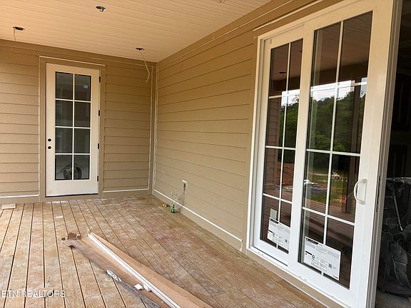 3rd image of 330 Roddy Branch Rd