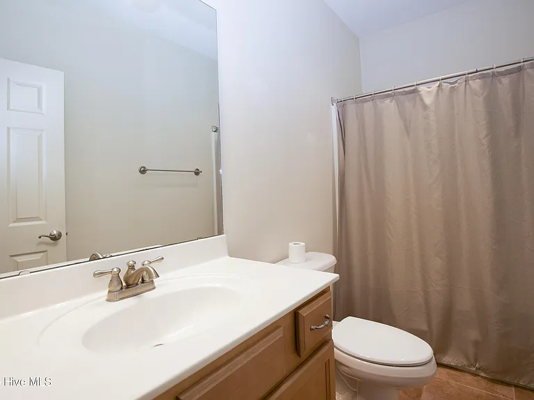 34 Princess Gate Dr — Photo 41