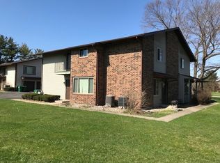 52152 Friars Ct #B, South Bend, IN