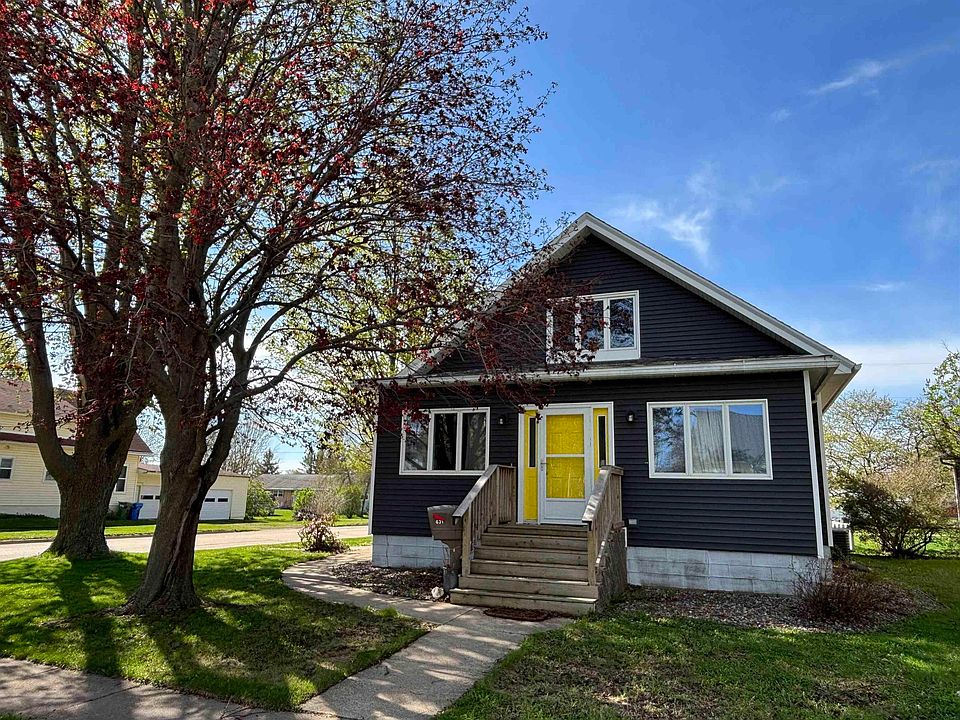 1st image of 631 Gillette Ave