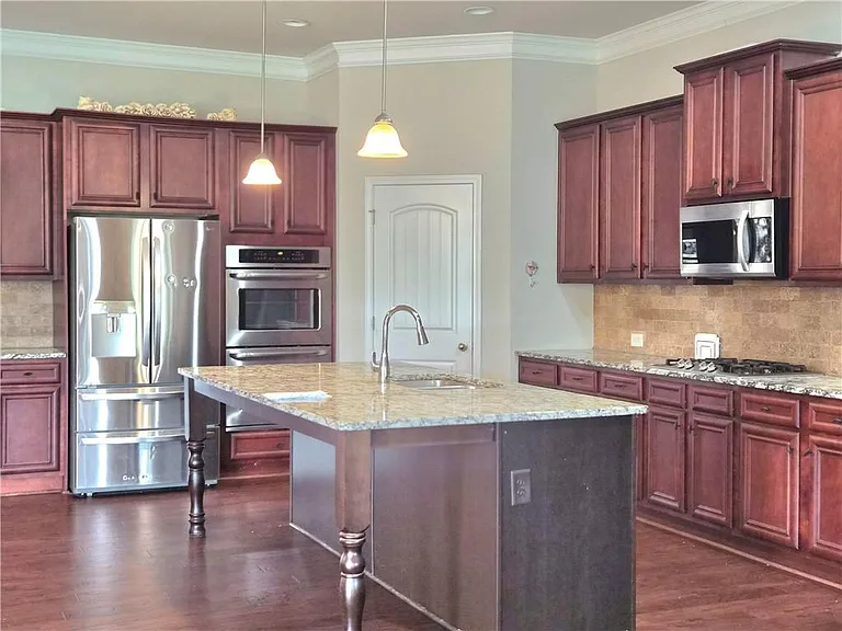 4138 Two Bridge Dr — Photo 6