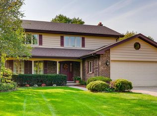 740 S Edgewood Ave, La Grange, IL 60525