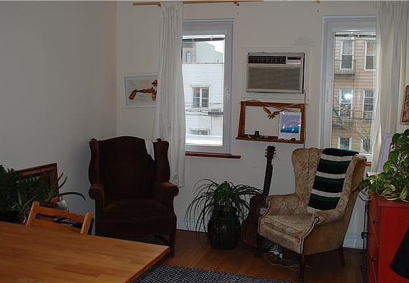 4th image of 175 Kingsland Ave