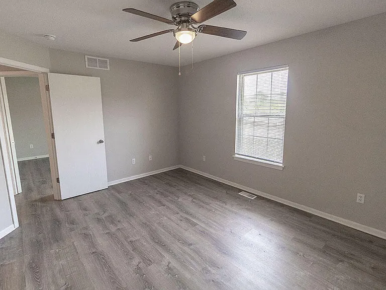 5211 Currituck Ln — Photo 22