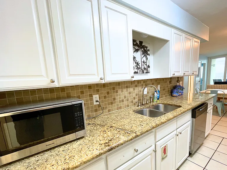 421 E Beach Blvd #450 — Photo 9