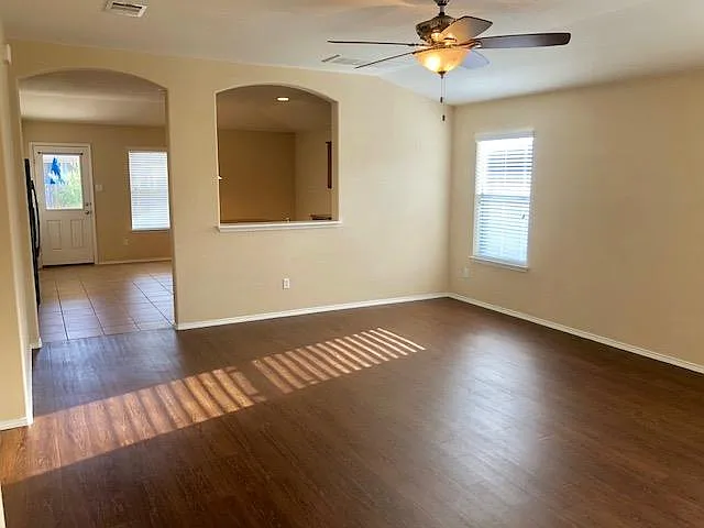 228 Pigeonberry Pass — Photo 5