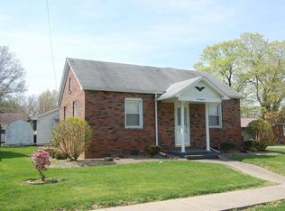 618 W Main St, Staunton, IL 62088