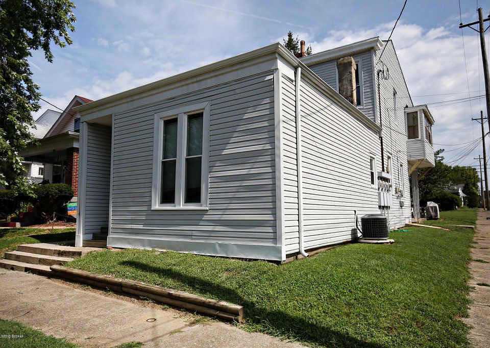 1st image of 947 Lydia St