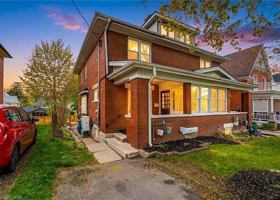 1st image of 36 Louisa St