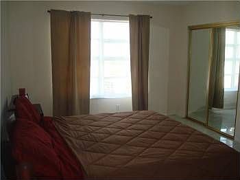 4th image of 11111 Biscayne Blvd #1800
