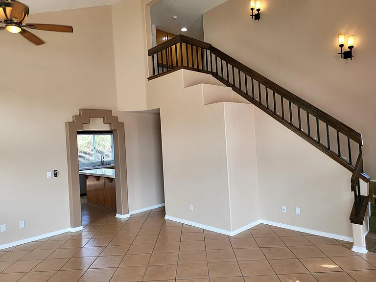 255 Moon Dance Dr — Photo 4