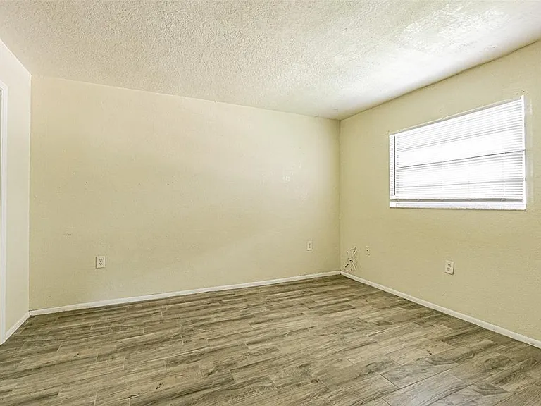 4149 Floramar Ter — Photo 14