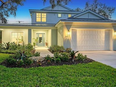 2492 S Milmar Dr, Sarasota, FL, 34237