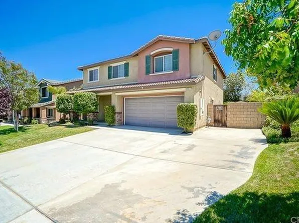 18871 Chatfield Dr, Riverside, CA 92508