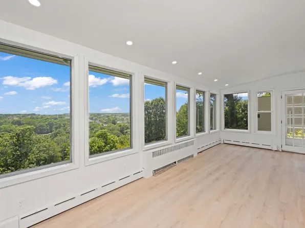 278 Lighthouse Avenue image 18 of 30