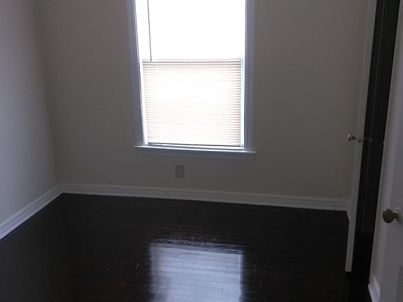 5th image of 4332 Boren Ave