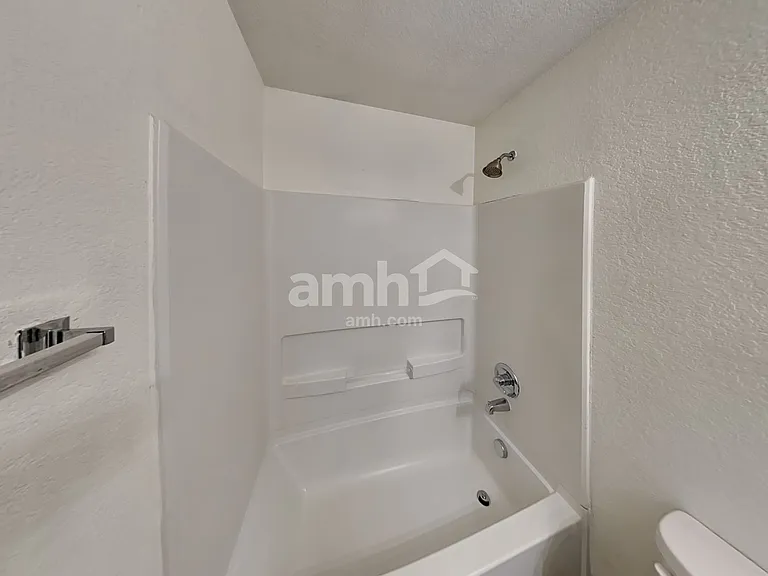 431 Tequila Rnch — Photo 18